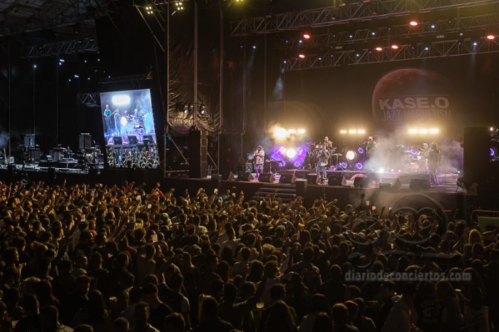 Tanxugueiras y La M.O.D.A. ponen a bailar al  público  del Festival Conexión Valladolid.