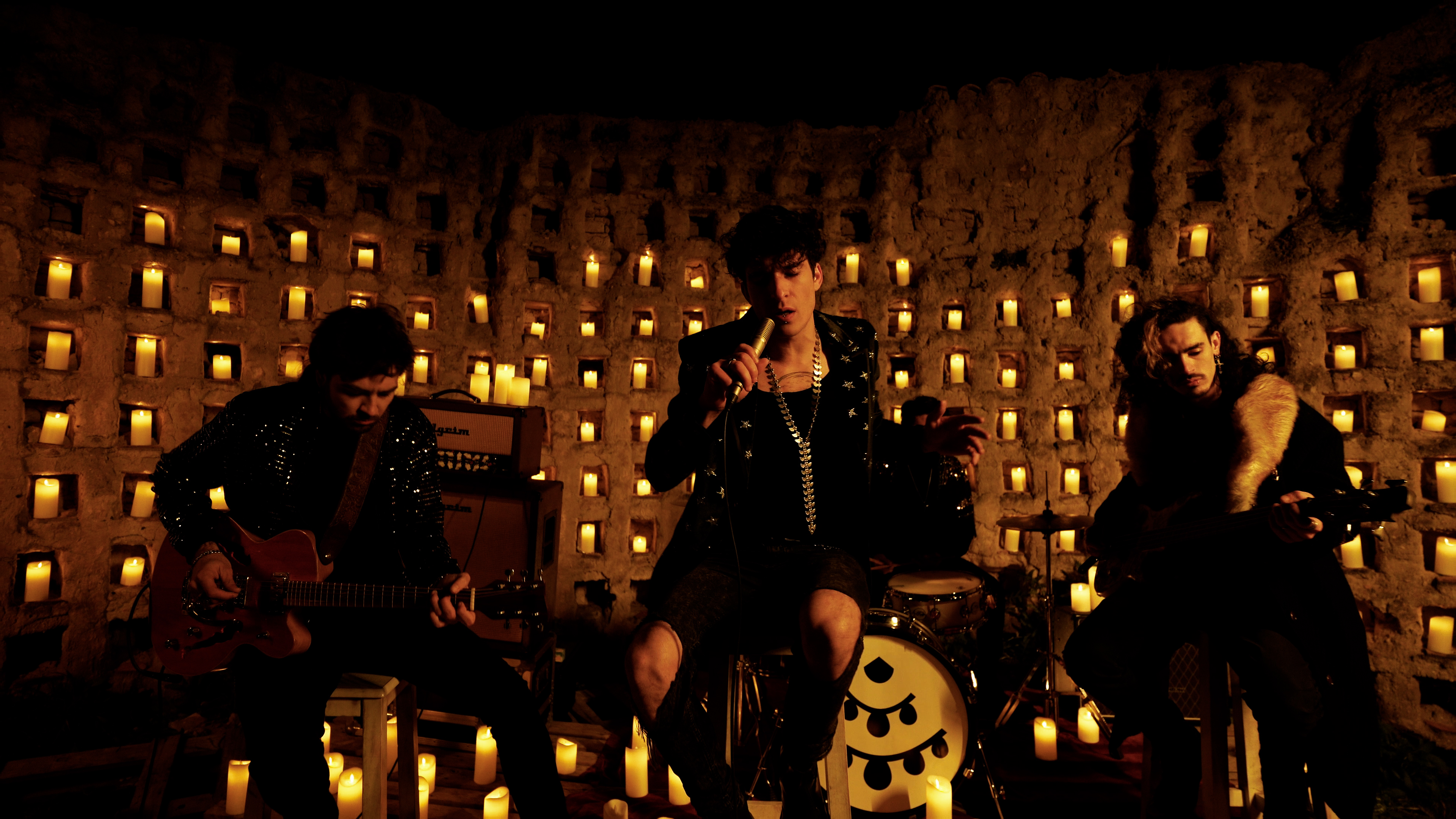 Adéntrate en la oscuridad de “Nunca Nadie”, la nueva balada del ritual de Ultraligera