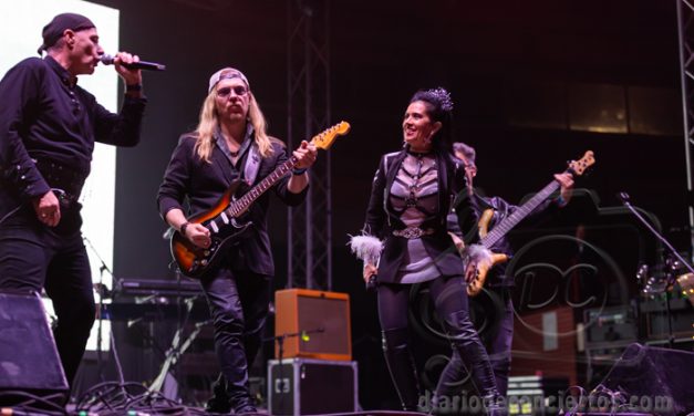 “Locos por la Música” hizo vibrar Arroyo de la Encomienda con los grandes himnos del pop español