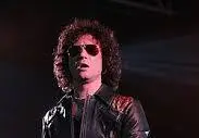 Ficha técnica e historia de Enrique Bunbury. Conoce la trayectoria del líder de Héroes del Silencio en solitario, sus discos como Greta Garbo, canciones y conciertos.