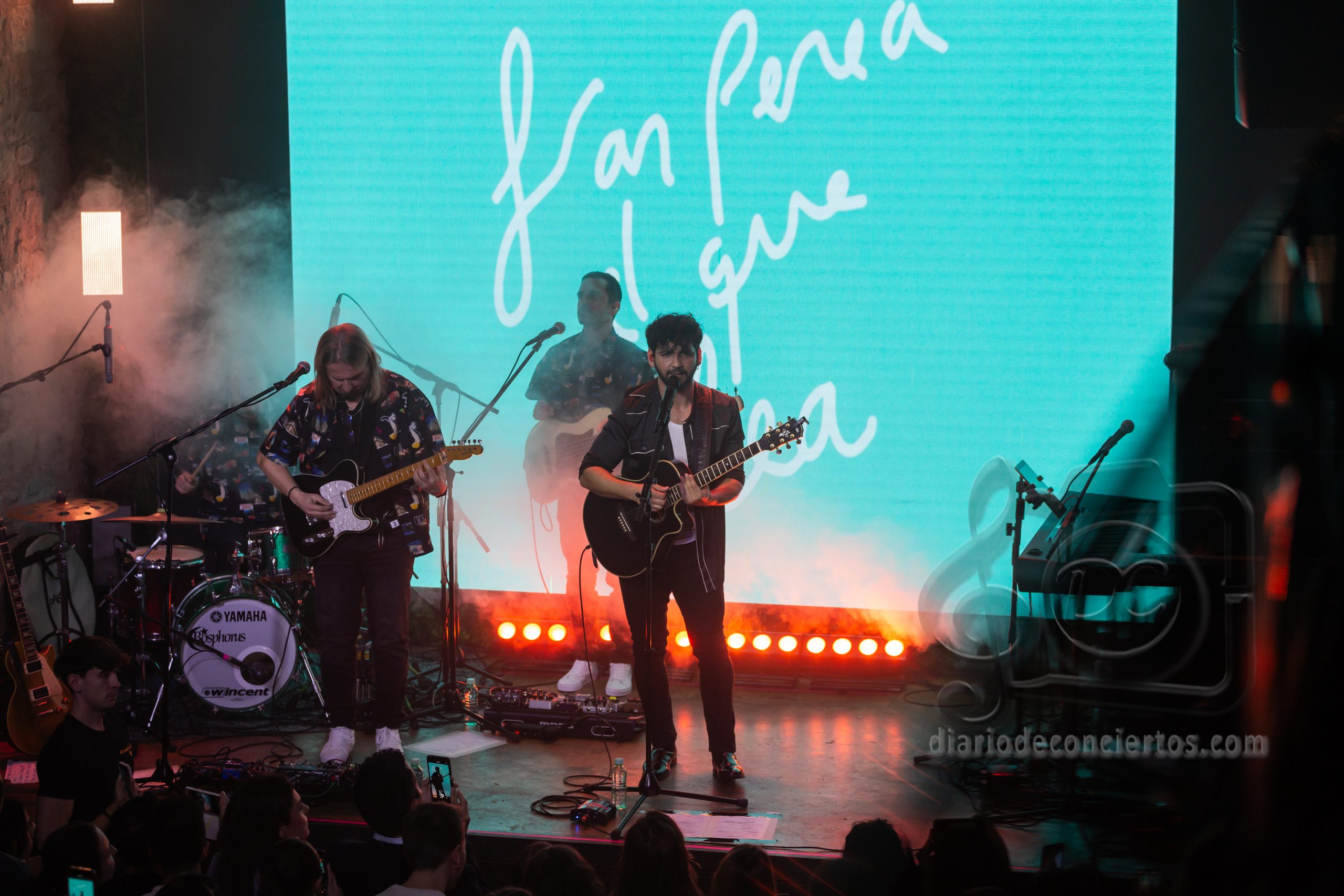 Fran Perea, Los Serrano, Uno más uno son siete, pop-rock, conciertos Fran Perea, pop de los 2000, 1 y 1 son 20, Málaga.