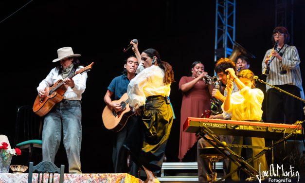 Julieta Venegas en Salamanca 2026: Locura total en una Plaza Mayor abarrotada