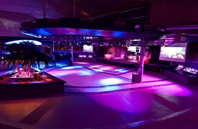 Sala la Riviera