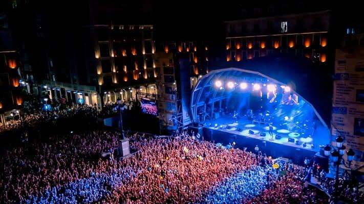 La Plaza Mayor de Valladolid es uno de los principales espacios para conciertos y eventos de Castilla y León. Consulta ubicación, aforo, historia, accesos y programación cultural.