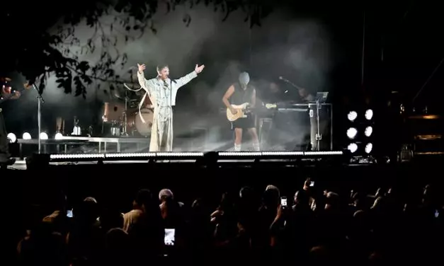 Crónica del concierto de Miss Caffeina en las Vistillas (Madrid 2026)