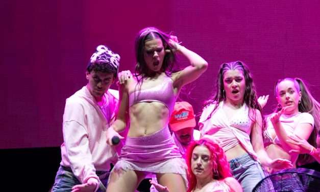 El Electrolatino desata la locura en el Movistar Arena 